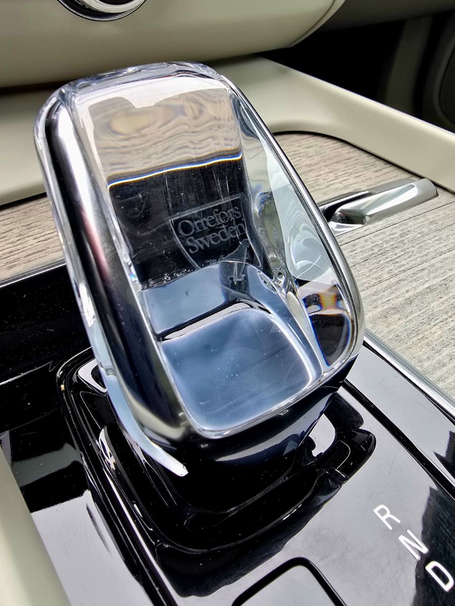 2022 Volvo XC60 INSCRIPTION-30