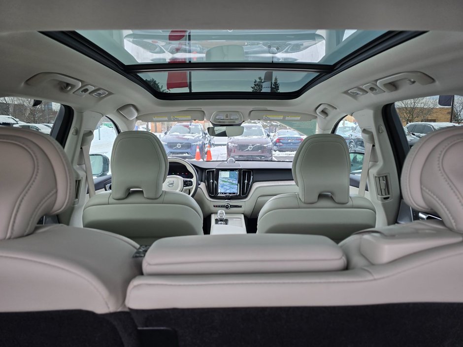2022 Volvo XC60 INSCRIPTION-6