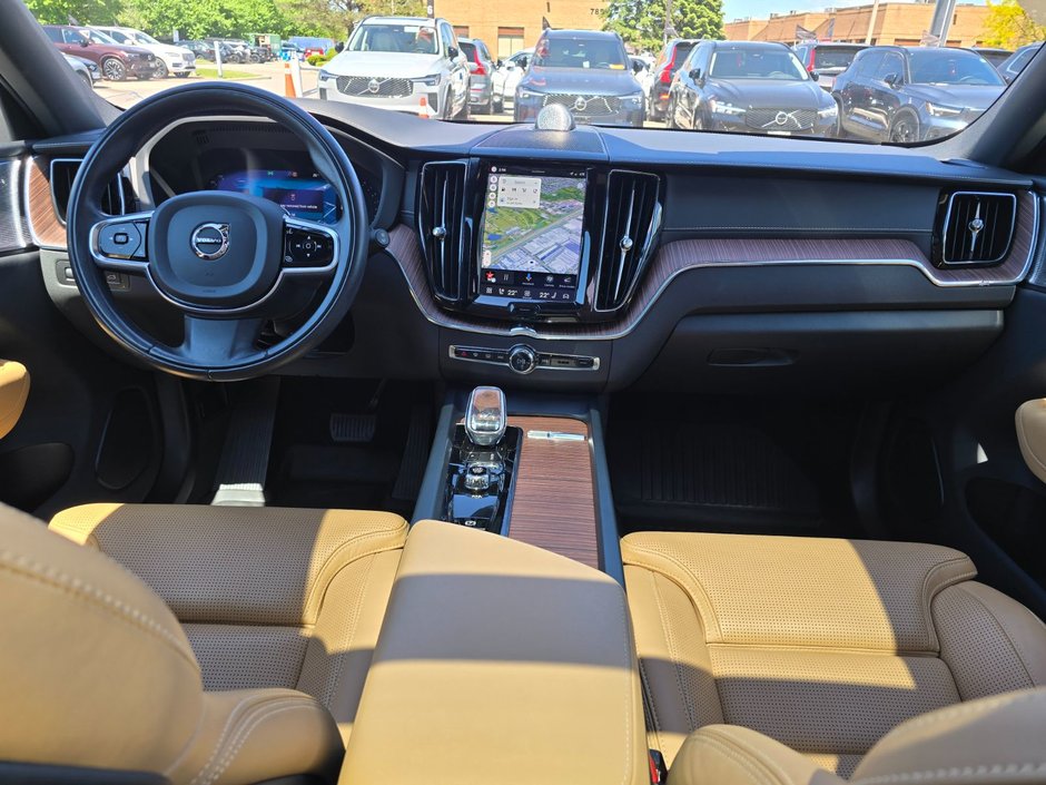 2022 Volvo XC60 INSCRIPTION-4