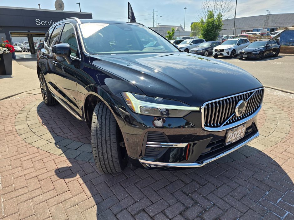 2023 Volvo XC60 PLUS BRIGHT THEME-5