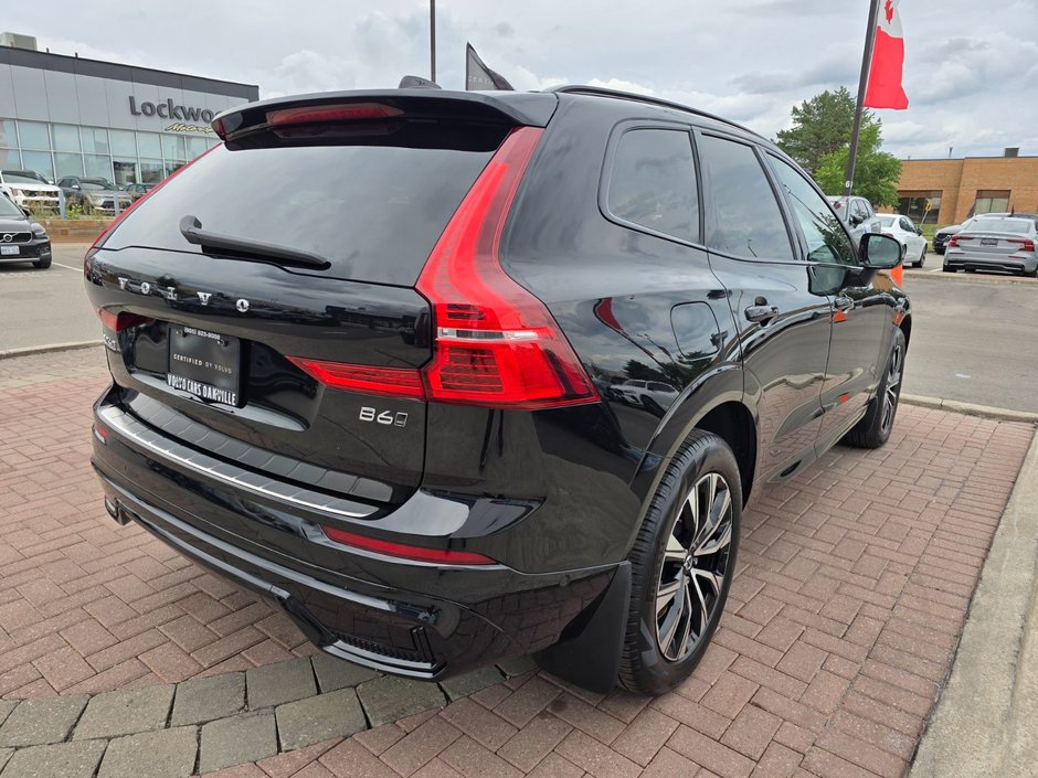 2023 Volvo XC60 PLUS DARK THEME-14