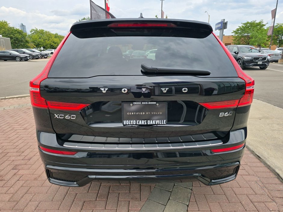 2023 Volvo XC60 PLUS DARK THEME-13