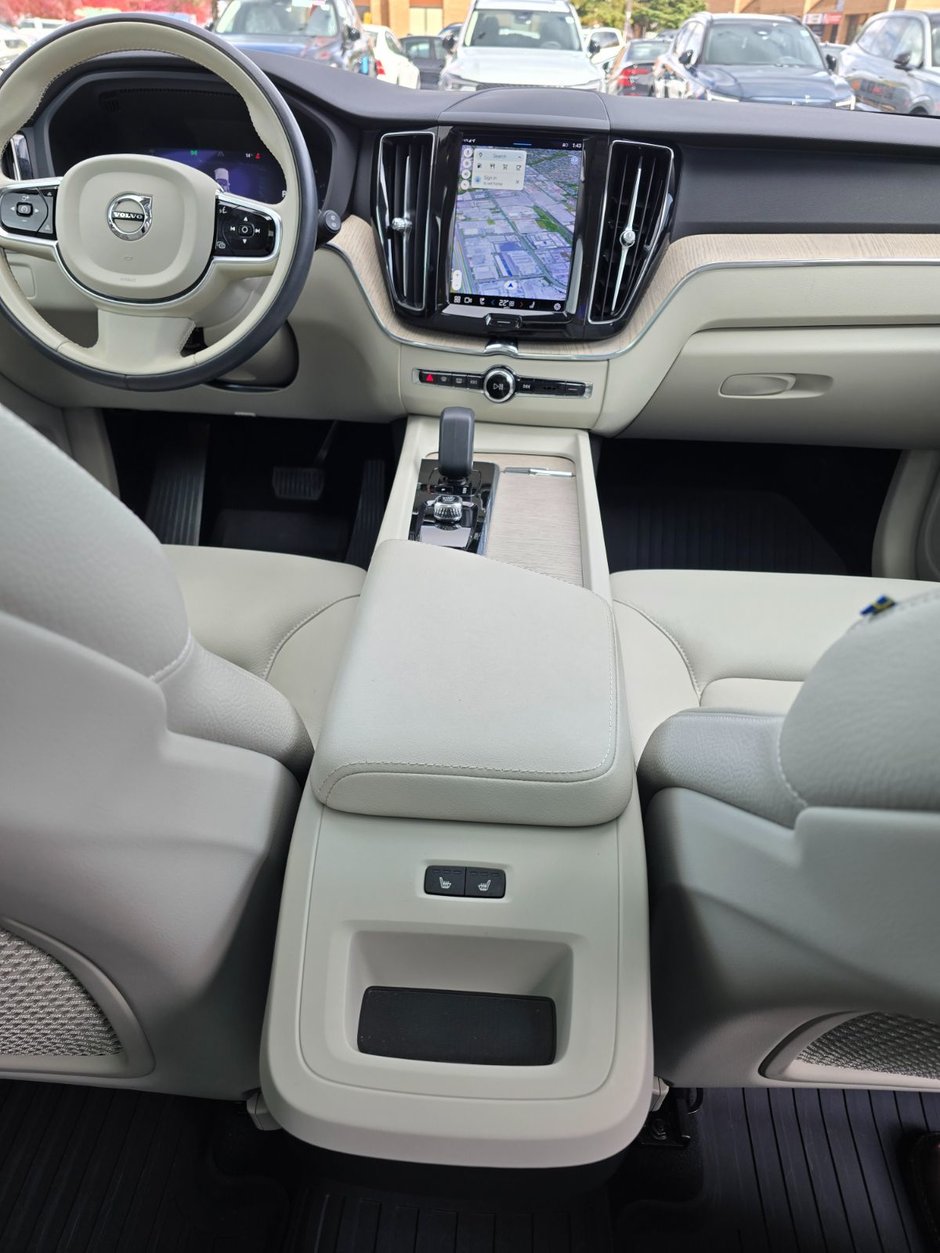 2023 Volvo XC60 PLUS BRIGHT THEME-21