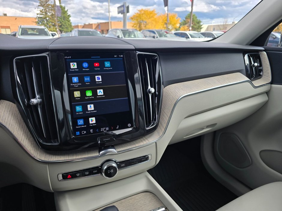 2023 Volvo XC60 PLUS BRIGHT THEME-28