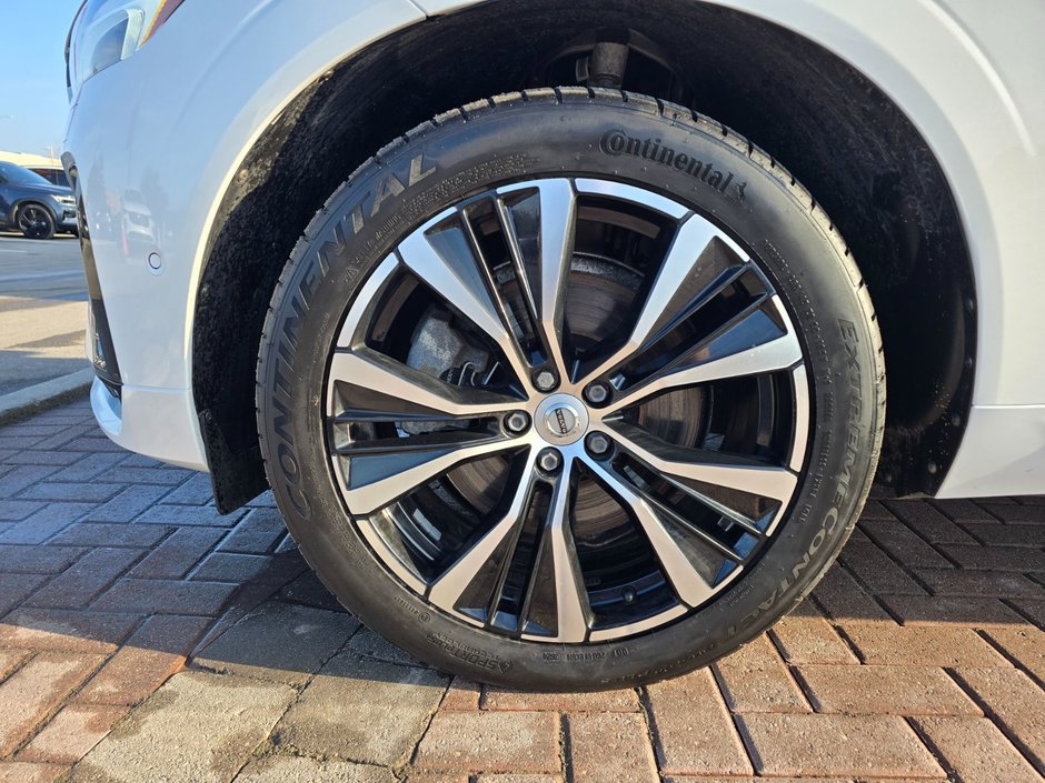 2023 Volvo XC60 PLUS DARK THEME-7