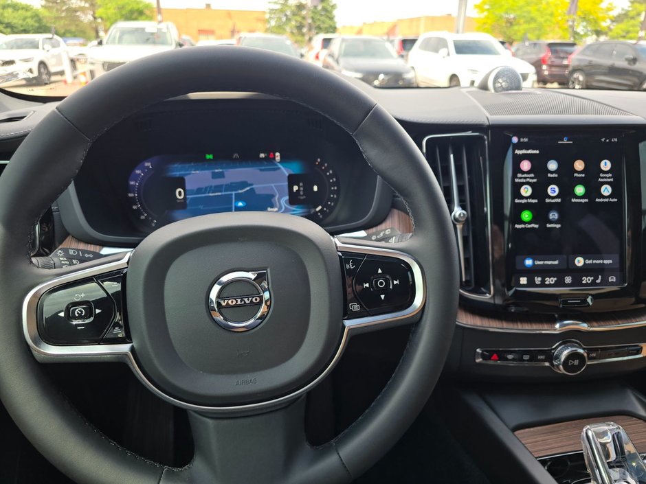 2023 Volvo XC60 ULTIMATE BRIGHT THEME-27