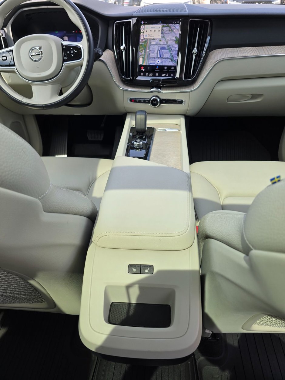 2023 Volvo XC60 PLUS BRIGHT THEME-21