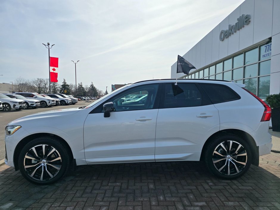 2024 Volvo XC60 PLUS DARK THEME-9