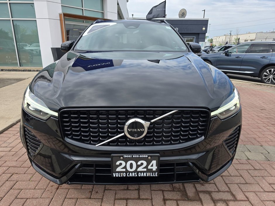 2024 Volvo XC60 PLUS DARK THEME-3