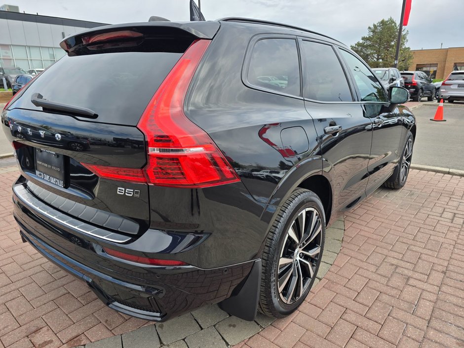 2024 Volvo XC60 PLUS DARK THEME-14