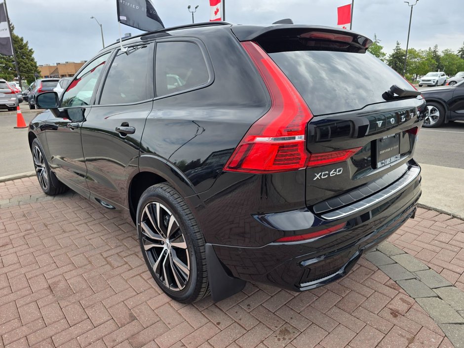 2024 Volvo XC60 PLUS DARK THEME-11