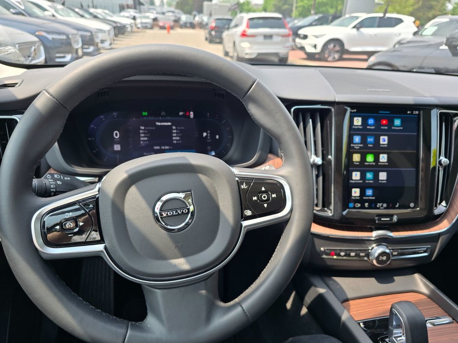 2024 Volvo XC60 PLUS DARK THEME-27