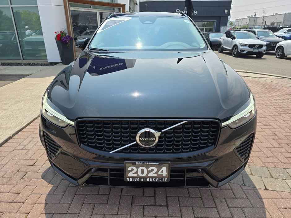 2024 Volvo XC60 PLUS DARK THEME-3