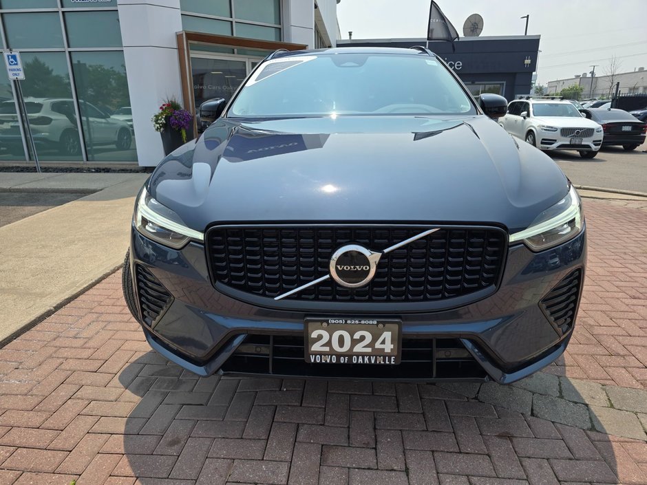2024 Volvo XC60 CORE DARK THEME-3