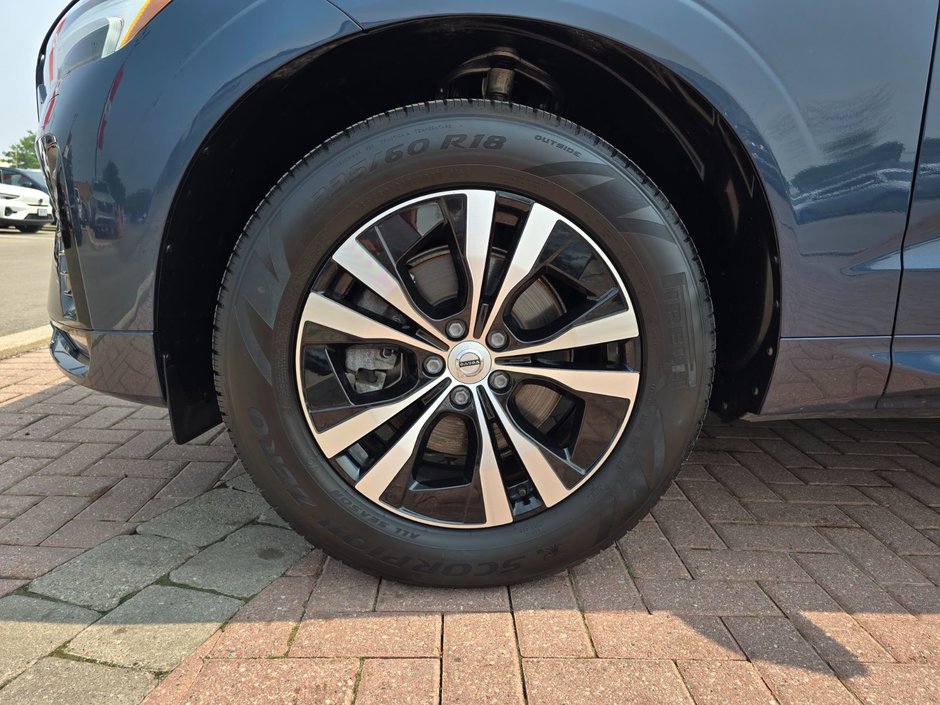 2024 Volvo XC60 CORE DARK THEME-7