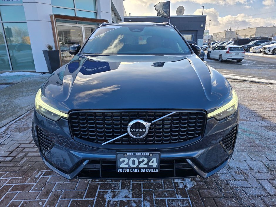 2024 Volvo XC60 PLUS DARK THEME-3