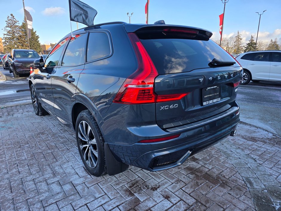 2024 Volvo XC60 PLUS DARK THEME-11