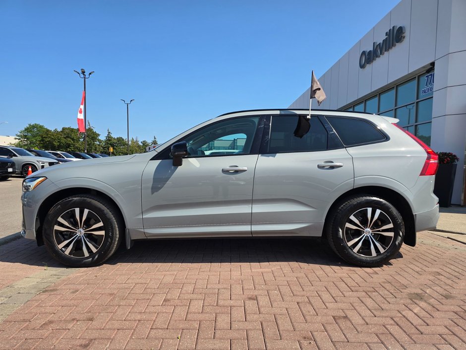 2024 Volvo XC60 CORE DARK THEME-9