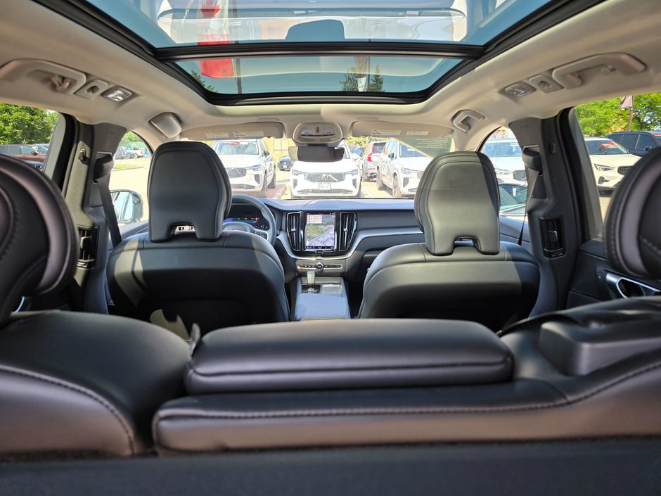 2024 Volvo XC60 CORE DARK THEME-6