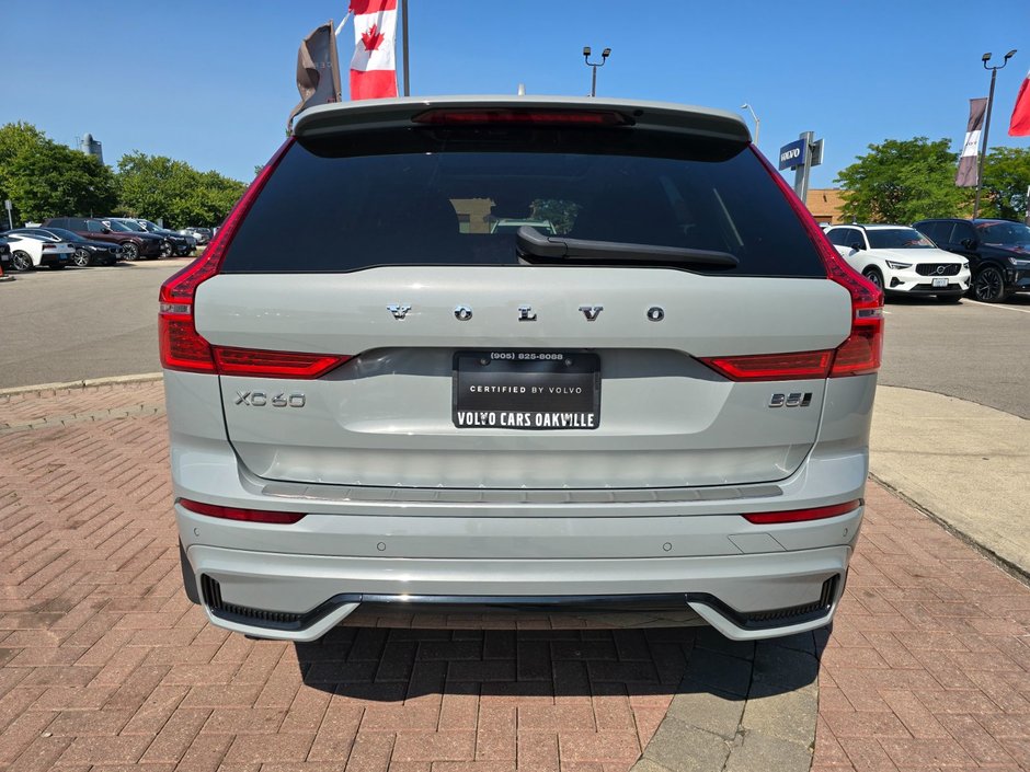 2024 Volvo XC60 CORE DARK THEME-13