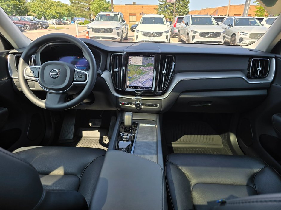 2024 Volvo XC60 CORE DARK THEME-4