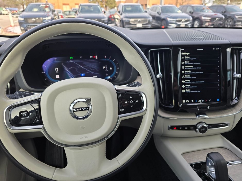 2024 Volvo XC60 PLUS DARK THEME-27
