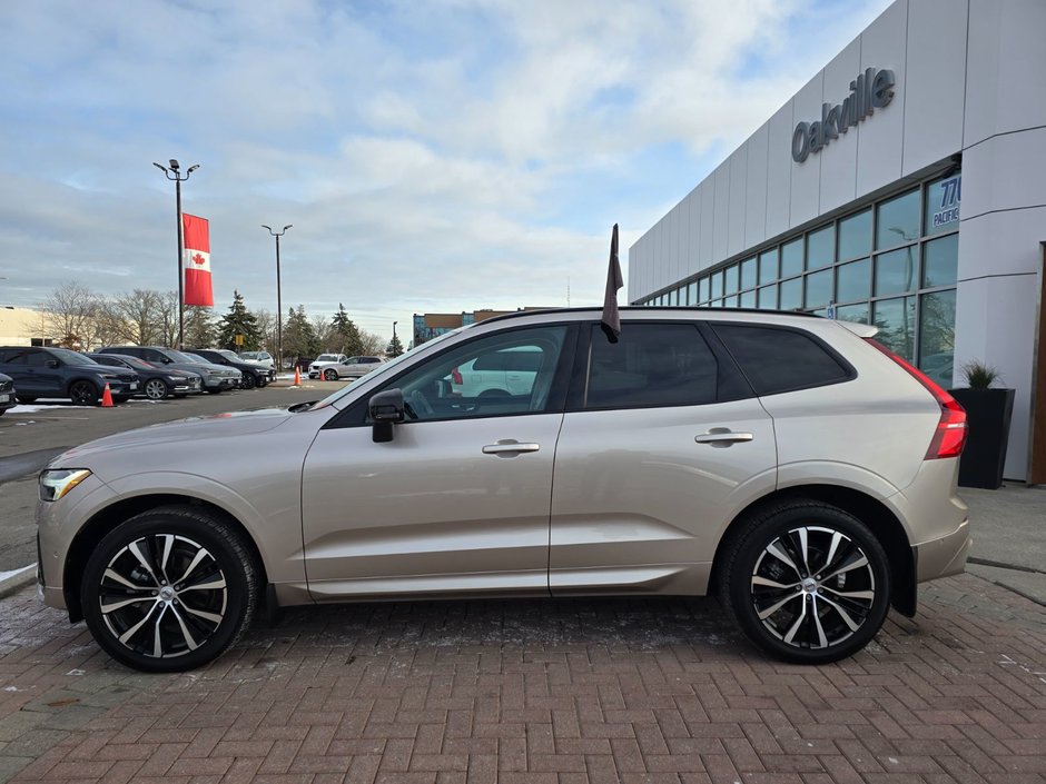 2024 Volvo XC60 PLUS DARK THEME-9