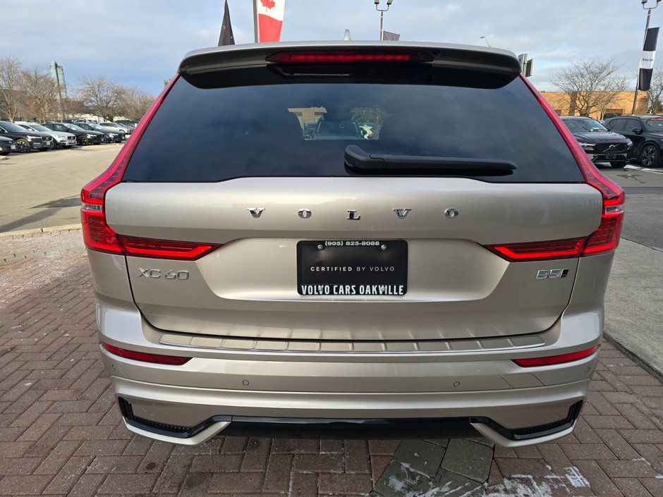 2024 Volvo XC60 PLUS DARK THEME-13