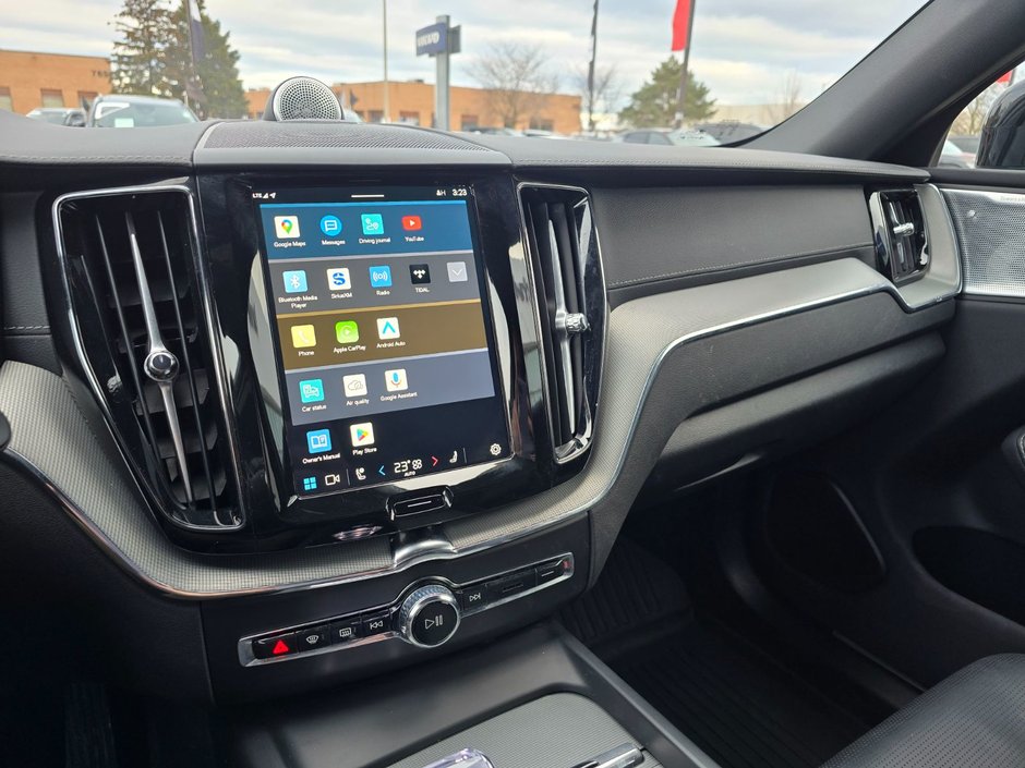 2024 Volvo XC60 ULTIMATE BLACK EDITION-28