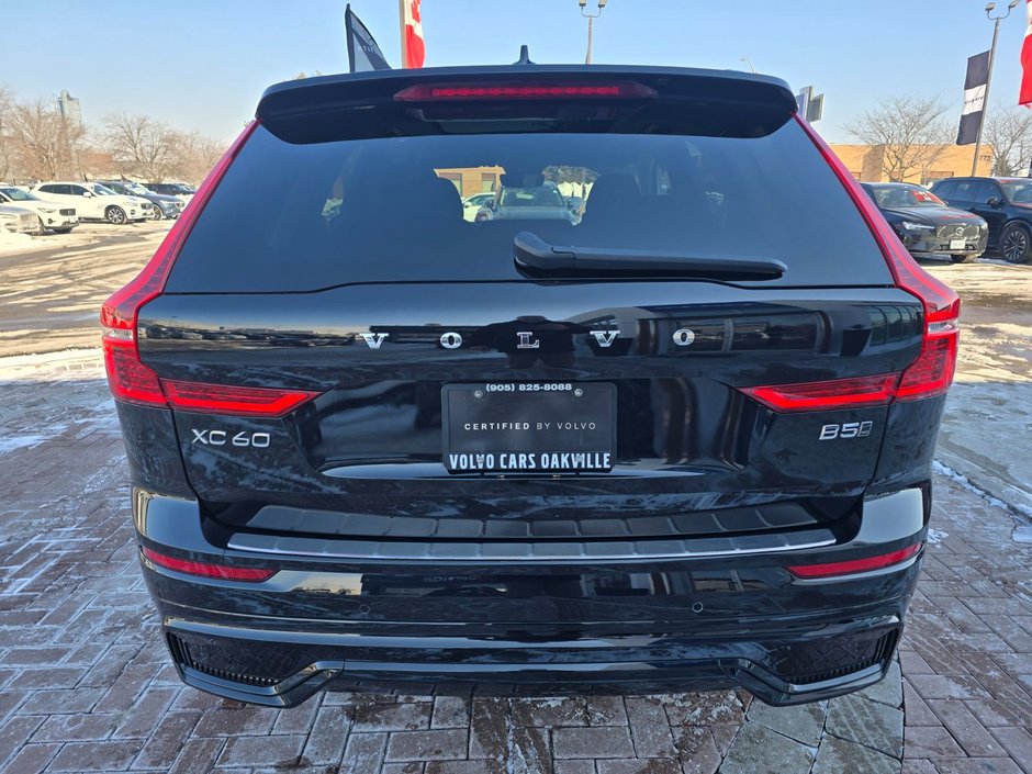 2024 Volvo XC60 PLUS DARK THEME-13