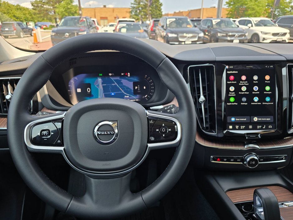 2024 Volvo XC60 PLUS DARK THEME-27