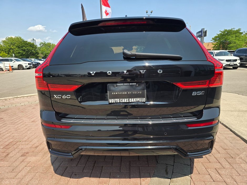 2024 Volvo XC60 PLUS DARK THEME-13