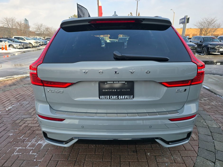2025 Volvo XC60 PLUS DARK THEME-13