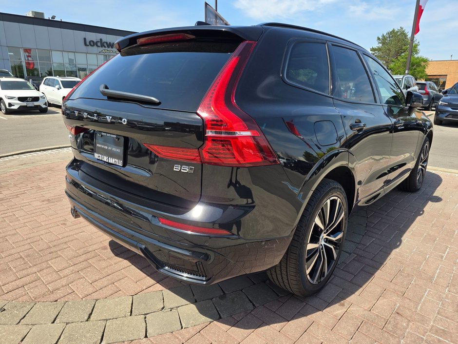 2025 Volvo XC60 PLUS DARK THEME-14