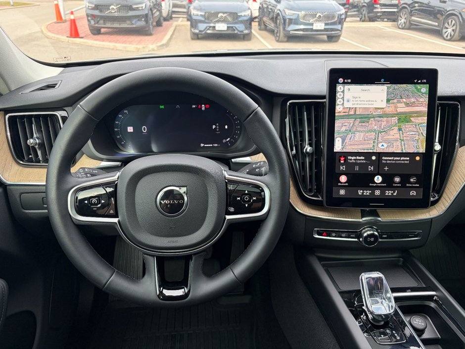 2026 Volvo XC60 PLUS DARK THEME-26