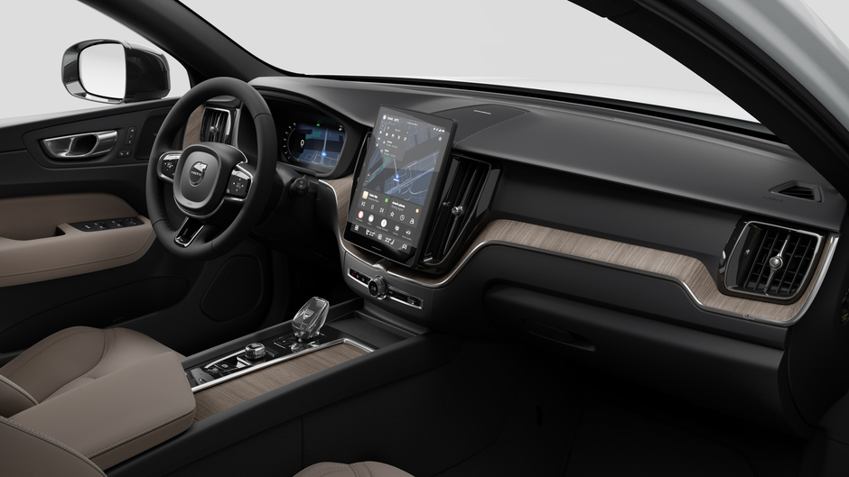 2027 Volvo XC60 Plus Dark Theme-9