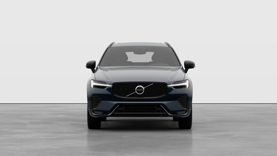 2027 Volvo XC60 Core (Dark Theme)-4