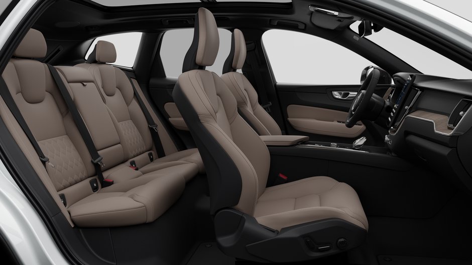 2027 Volvo XC60 Plus Dark Theme-12