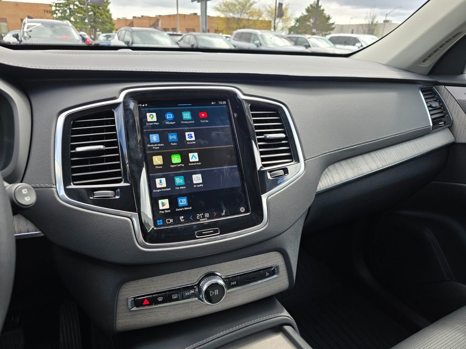 2025 Volvo XC90 PLUG-IN HYBRID ULTRA BRIGHT THEME-32