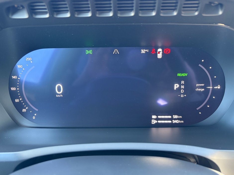 2026 Volvo XC90 PLUG-IN HYBRID PLUS DARK THEME-25