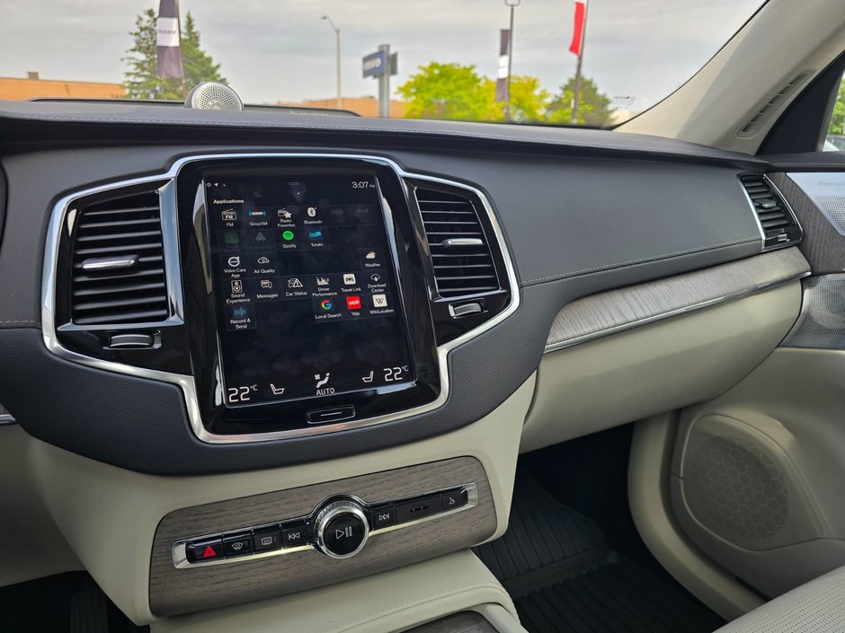 2022 Volvo XC90 RECHARGE INSCRIPTION-31