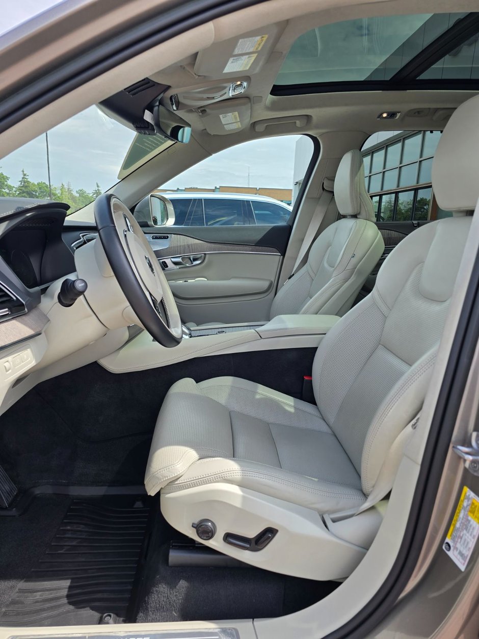 2022 Volvo XC90 RECHARGE INSCRIPTION-27
