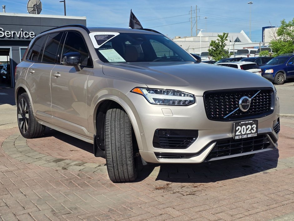 2023 Volvo XC90 RECHARGE ULTIMATE DARK THEME-5