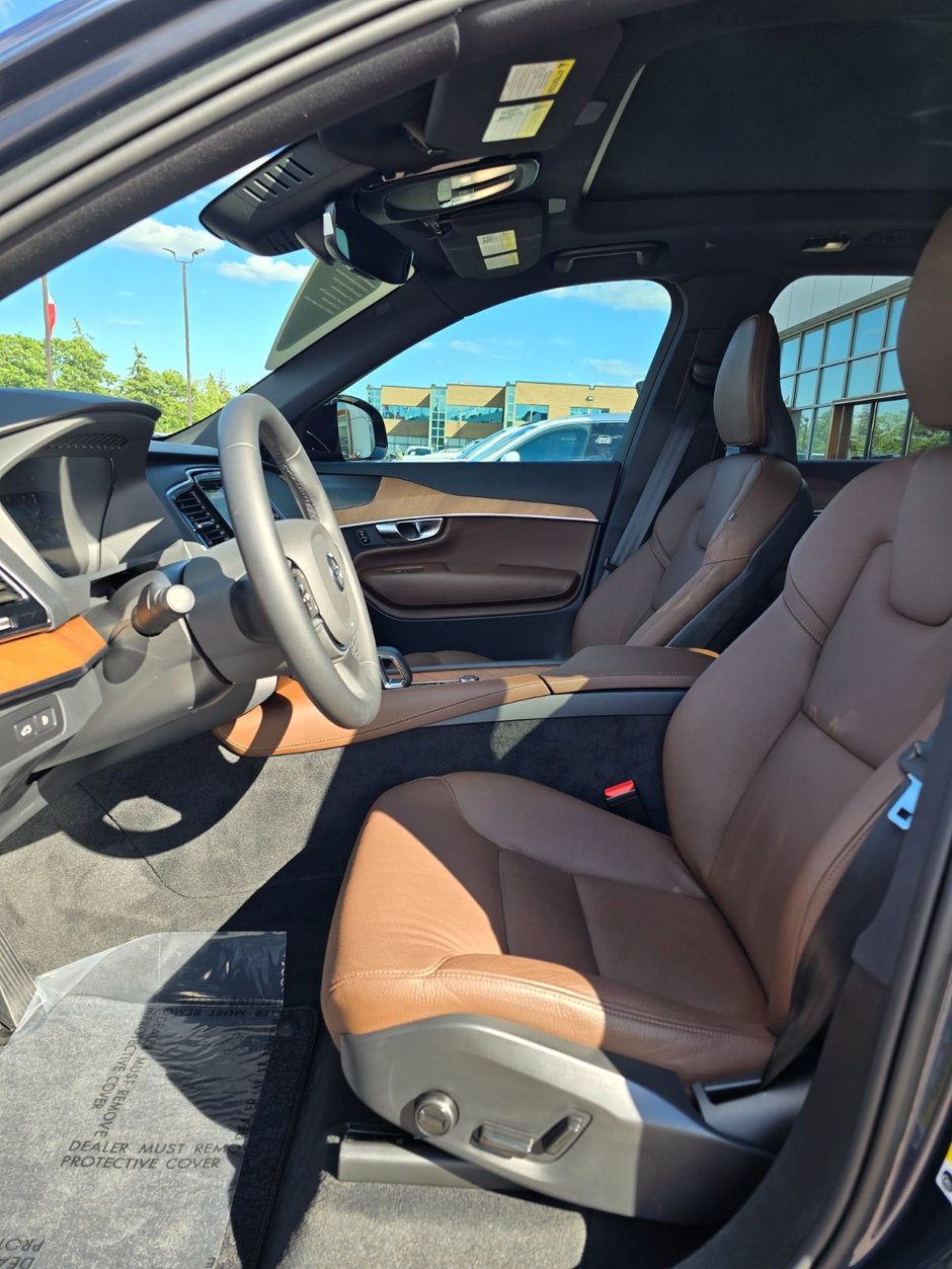 2023 Volvo XC90 RECHARGE PLUS DARK THEME-27