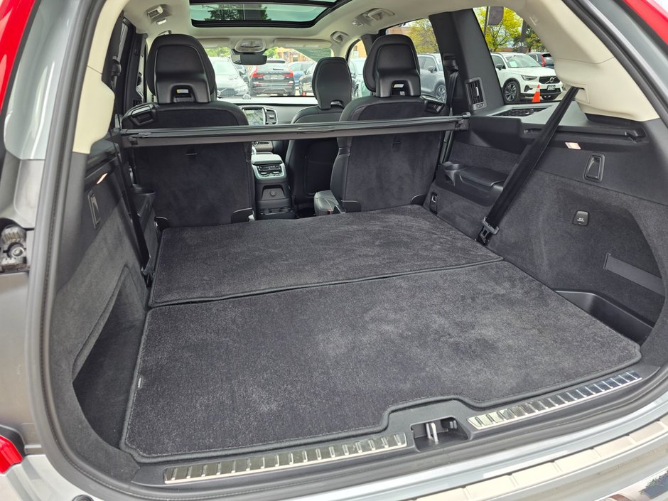 2024 Volvo XC90 Recharge ULTIMATE BRIGHT THEME-17