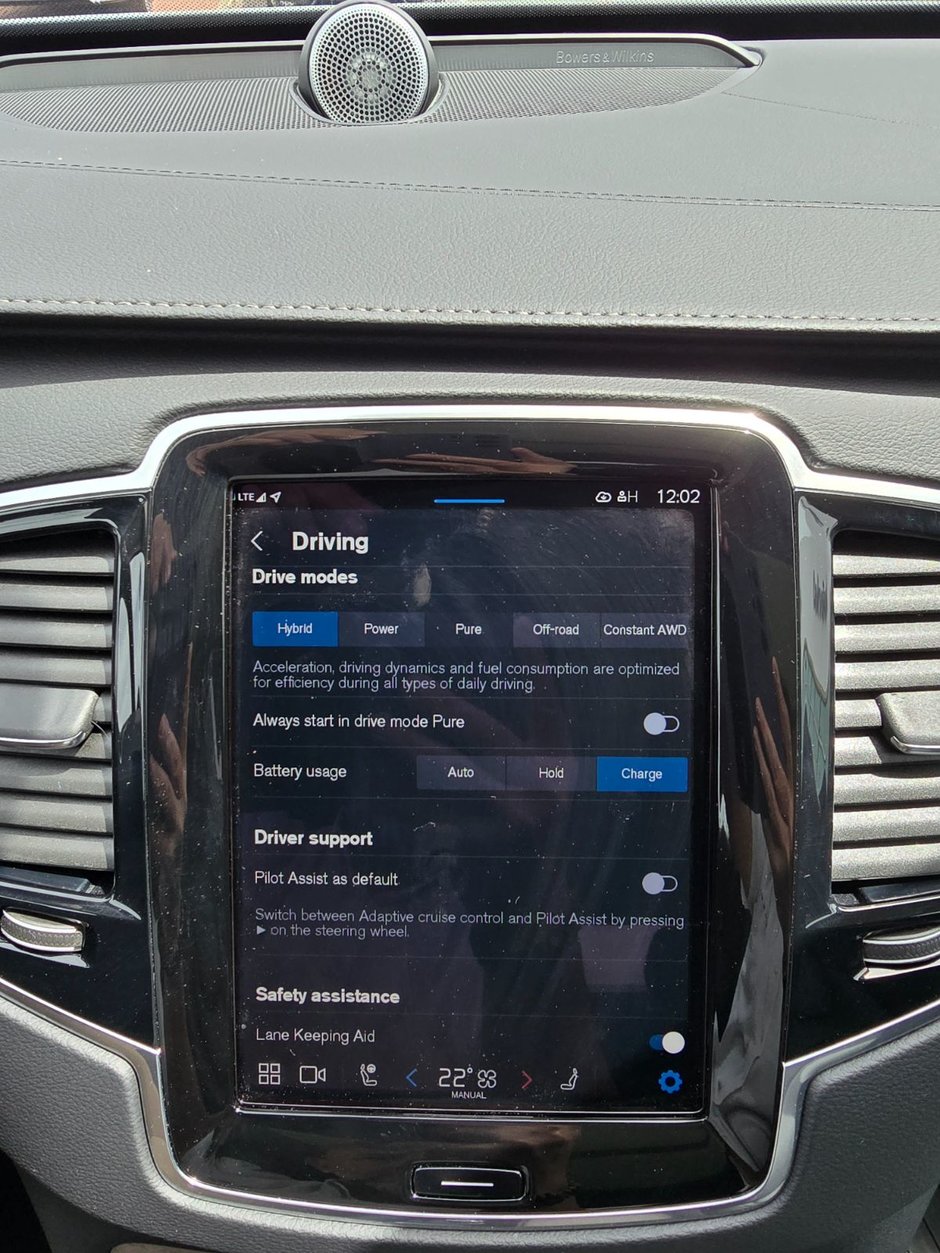 2024 Volvo XC90 Recharge ULTIMATE BRIGHT THEME-32