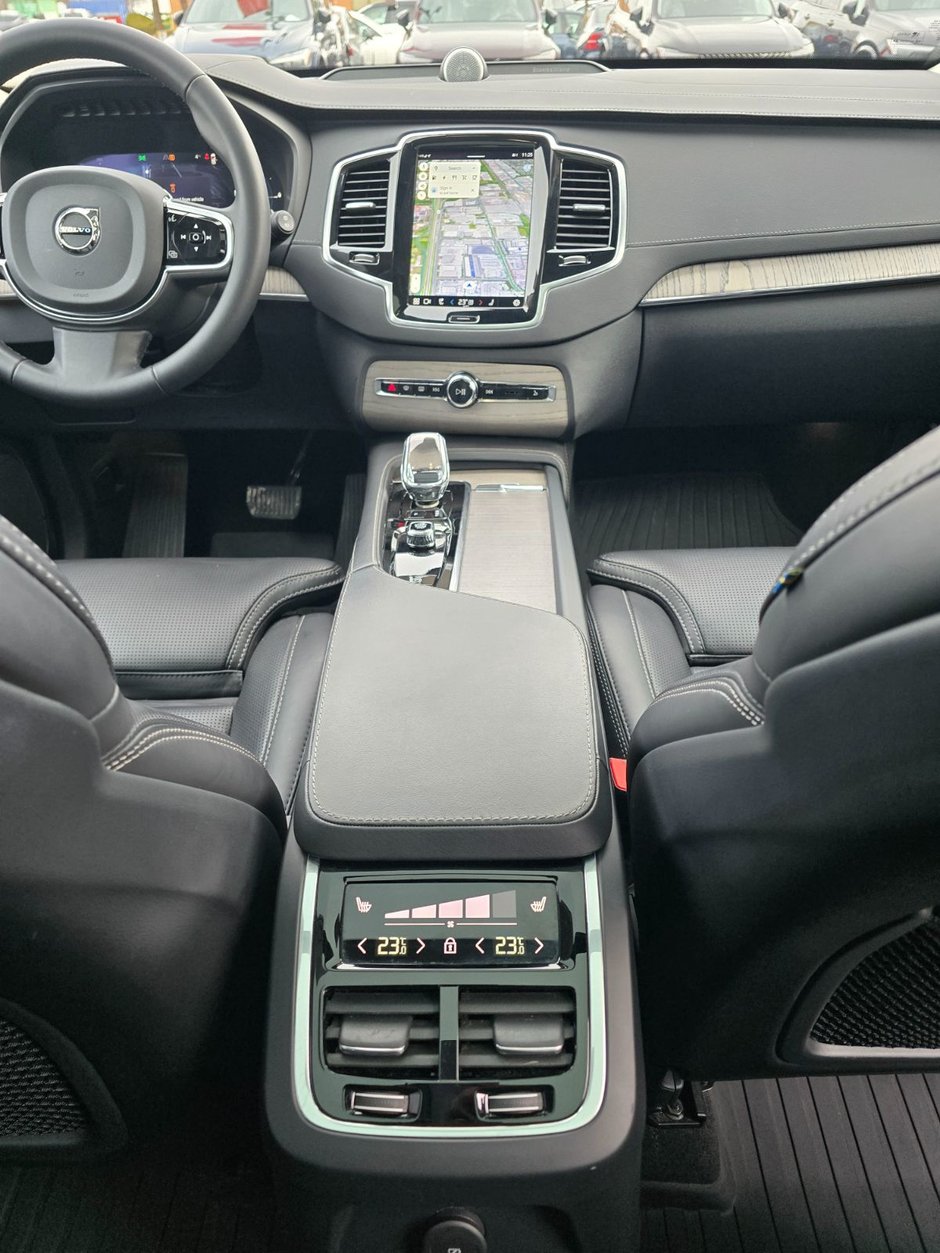2024 Volvo XC90 RECHARGE ULTIMATE BRIGHT THEME-27