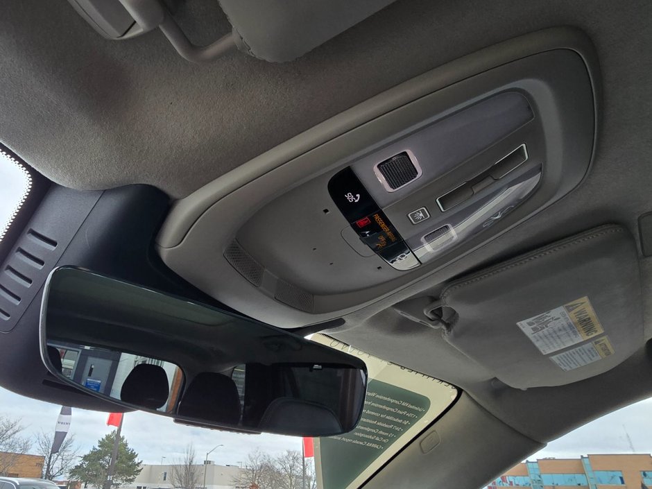 2024 Volvo XC90 RECHARGE ULTIMATE BRIGHT THEME-32