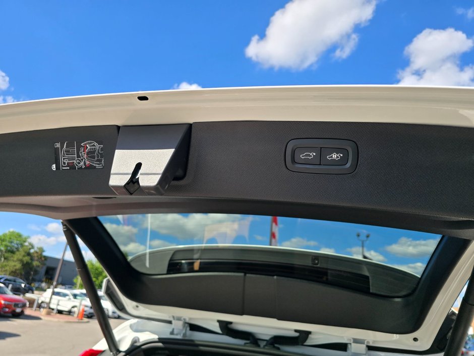 2024 Volvo XC90 RECHARGE ULTIMATE BRIGHT THEME-19