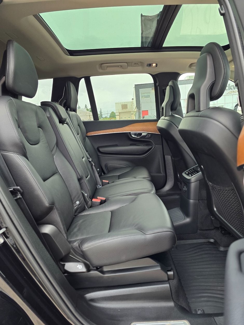 2021 Volvo XC90 INSCRIPTION EXPRESSION-21